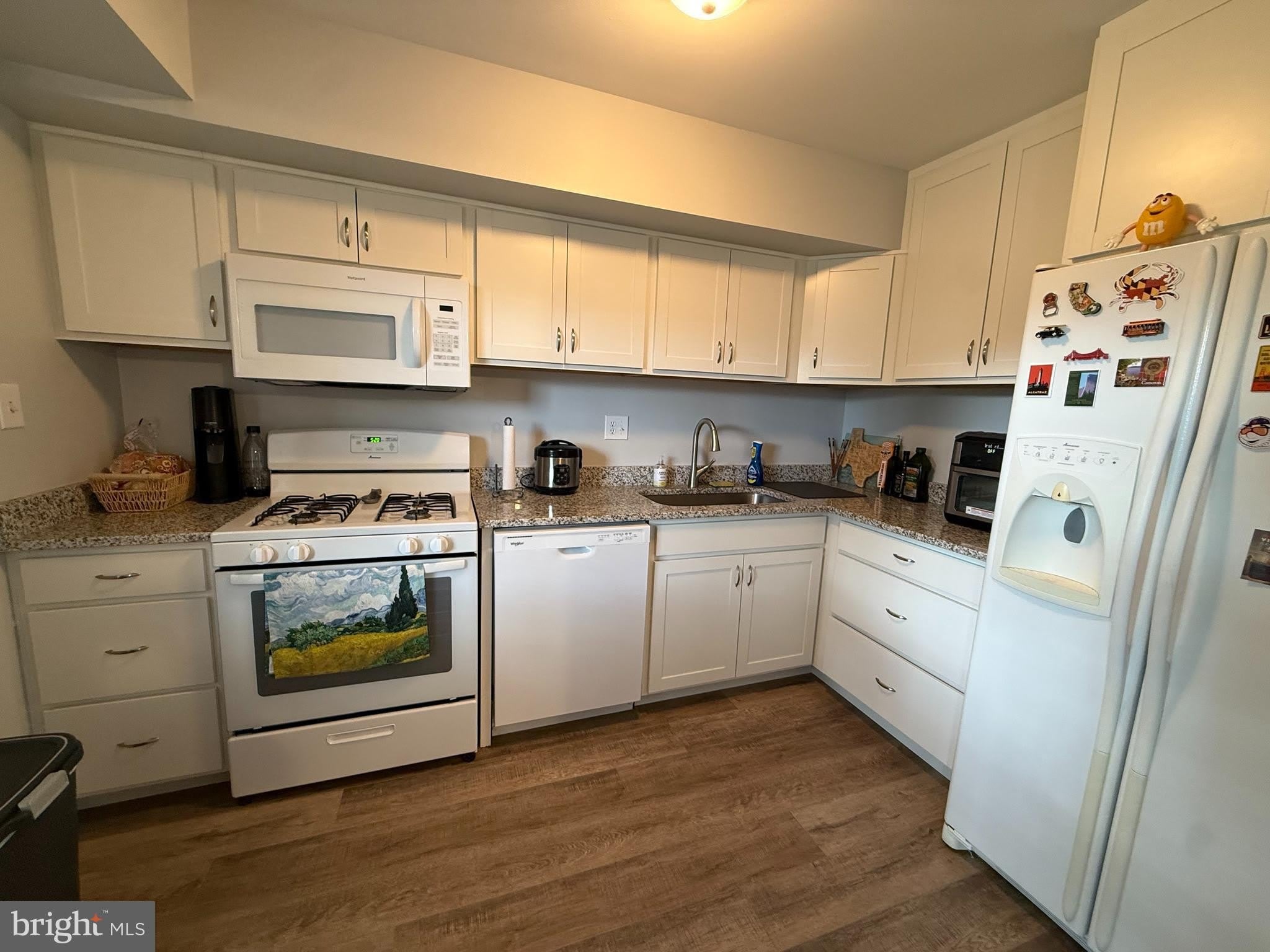 363 Homeland Southway – photo 4
