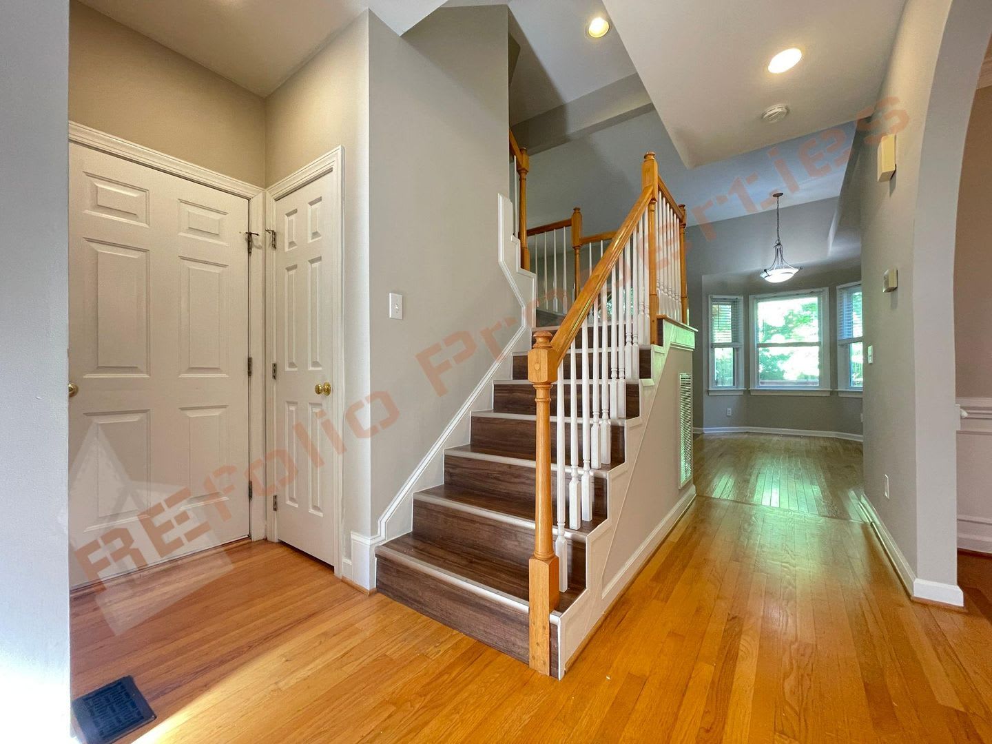 Beautiful 4 Bedroom Single Family Home With Attached 2 Car Garage In Springcrest Chapel Hill Available September 22 – photo 2