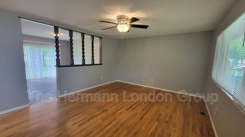 800 Laredo Avenue – photo 4