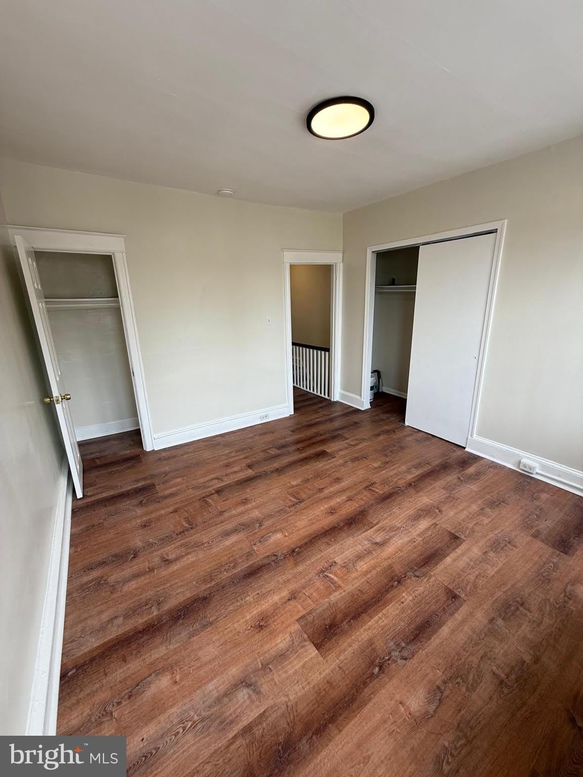 1330 E LUZERNE Street – photo 5