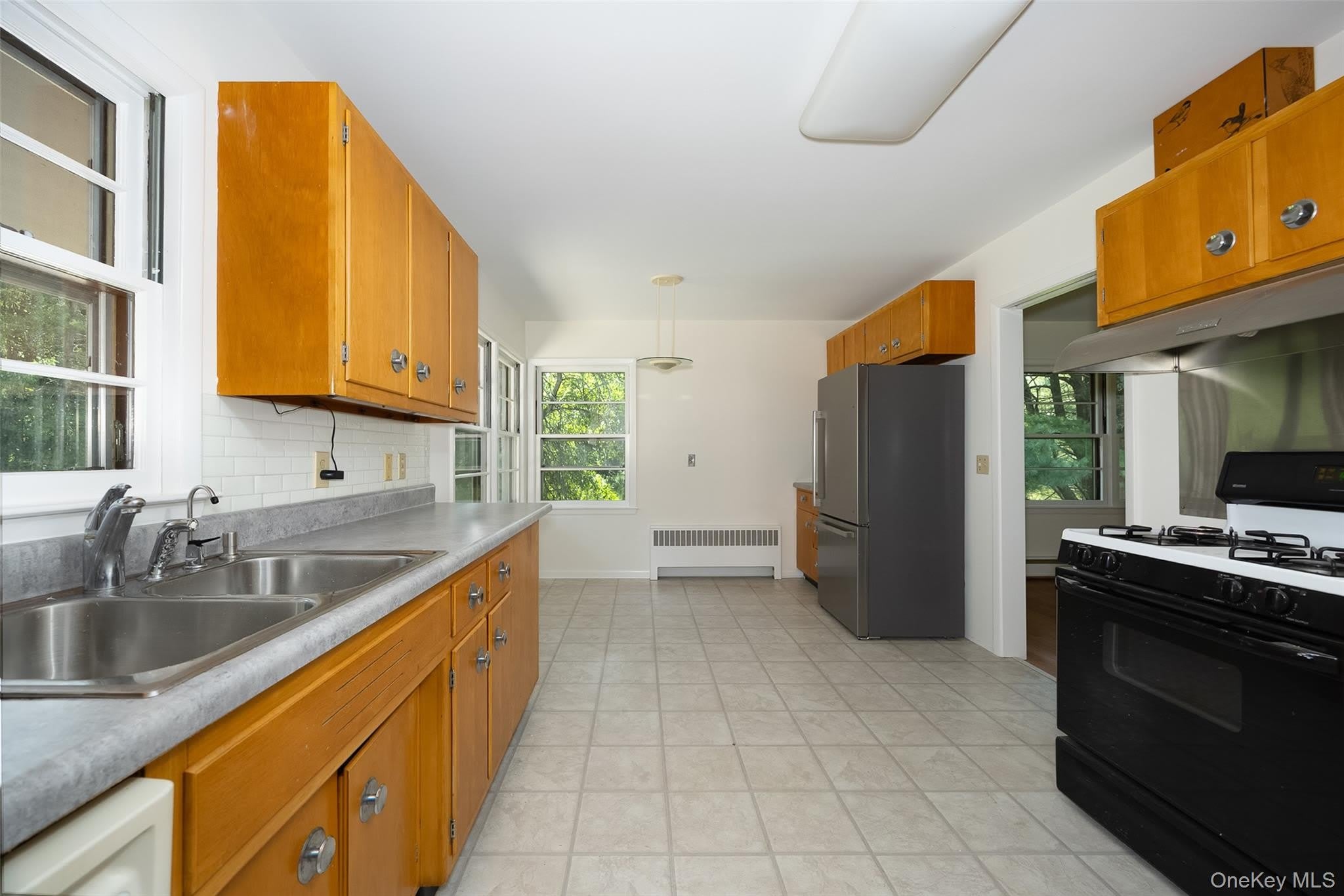 2108 2110 New Hackensack Road – photo 5