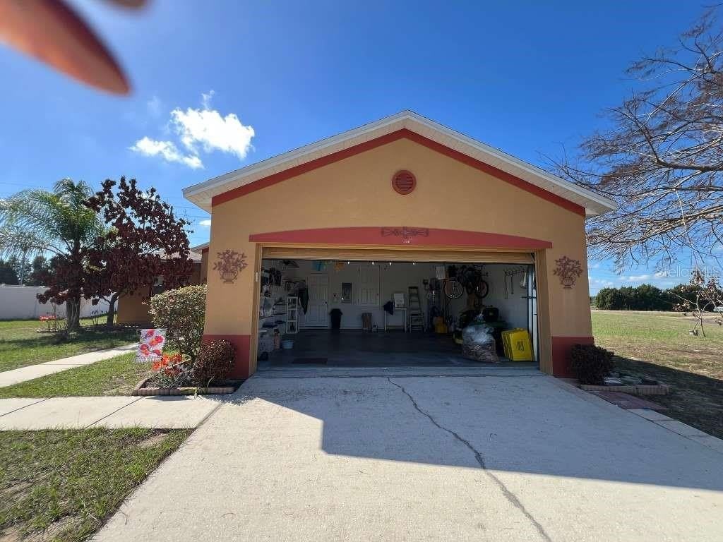 735 Colville Place – photo 3