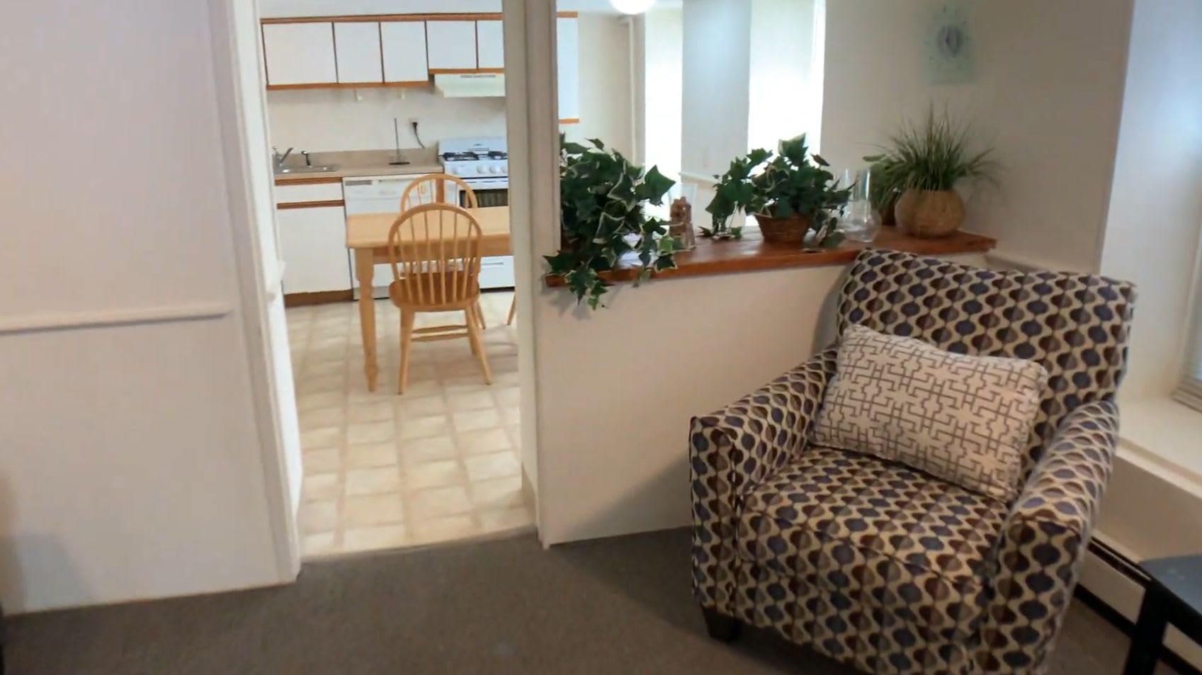 211 Williams St., 1 – photo 2