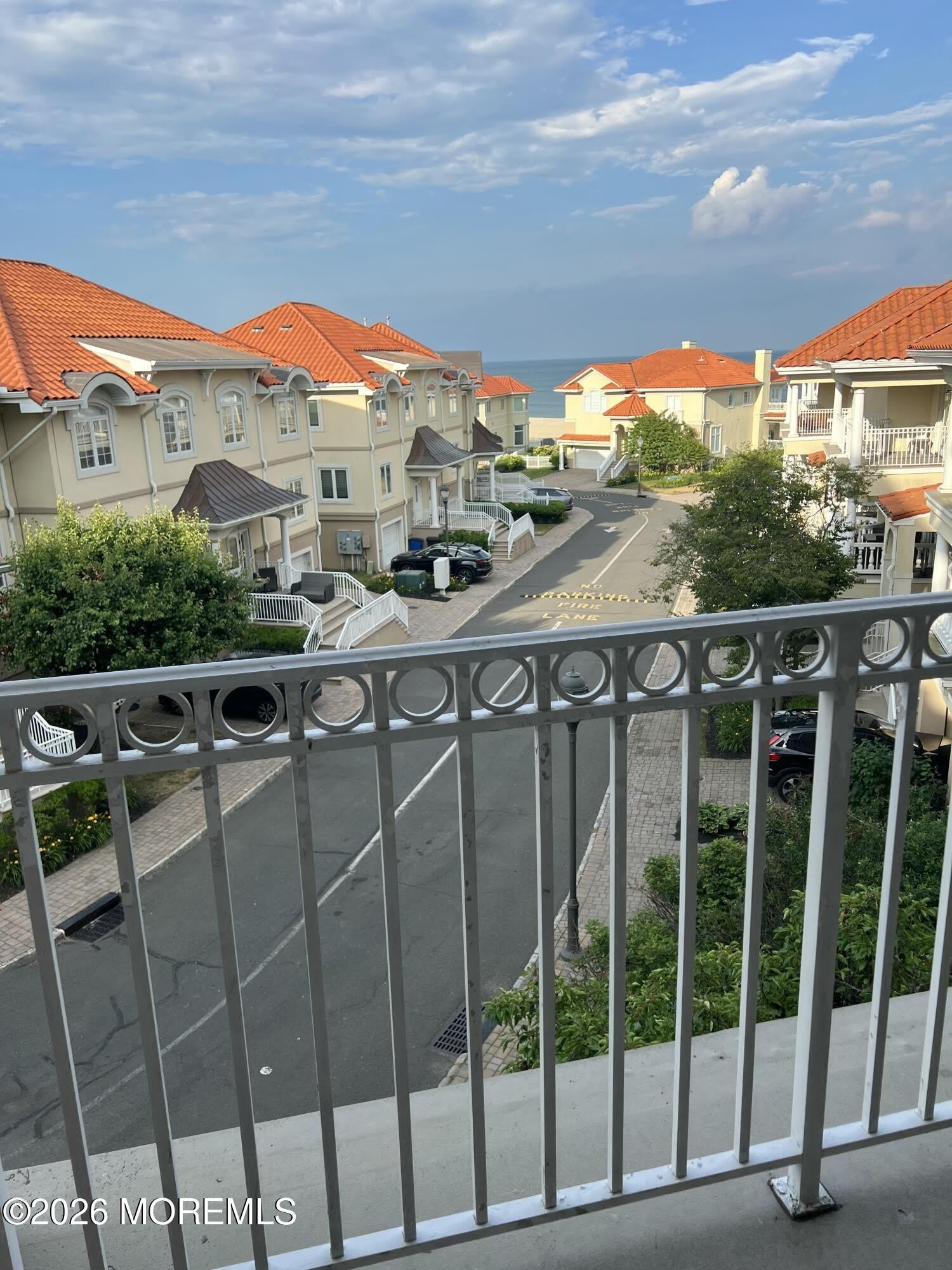 121 Riviera Drive – photo 1