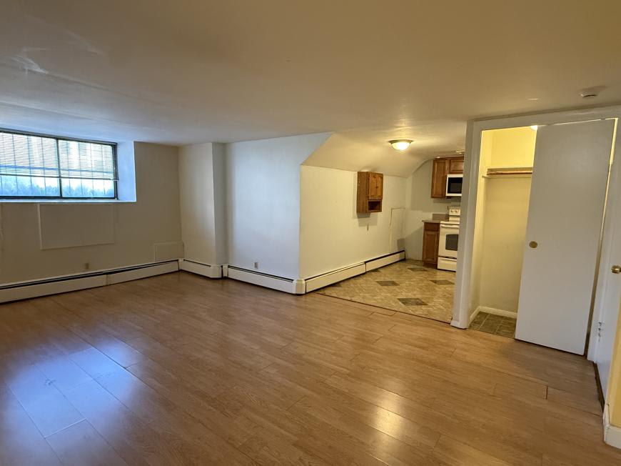 100 Lanark Rd. – photo 2