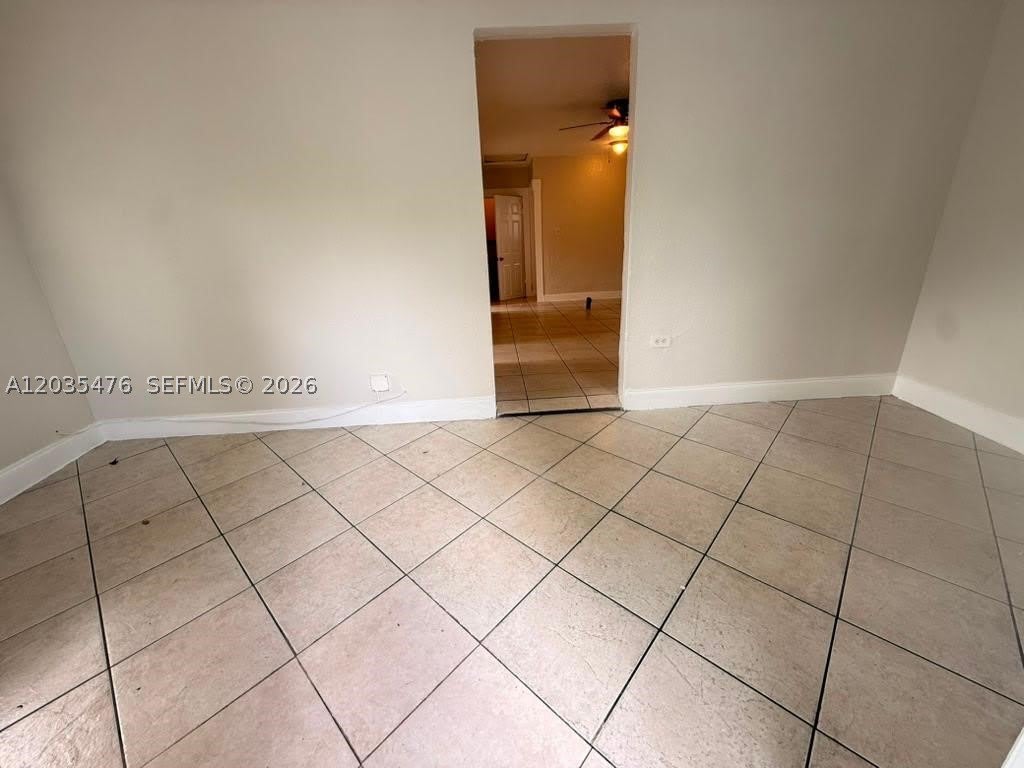 61 NE 59th Ter – photo 4