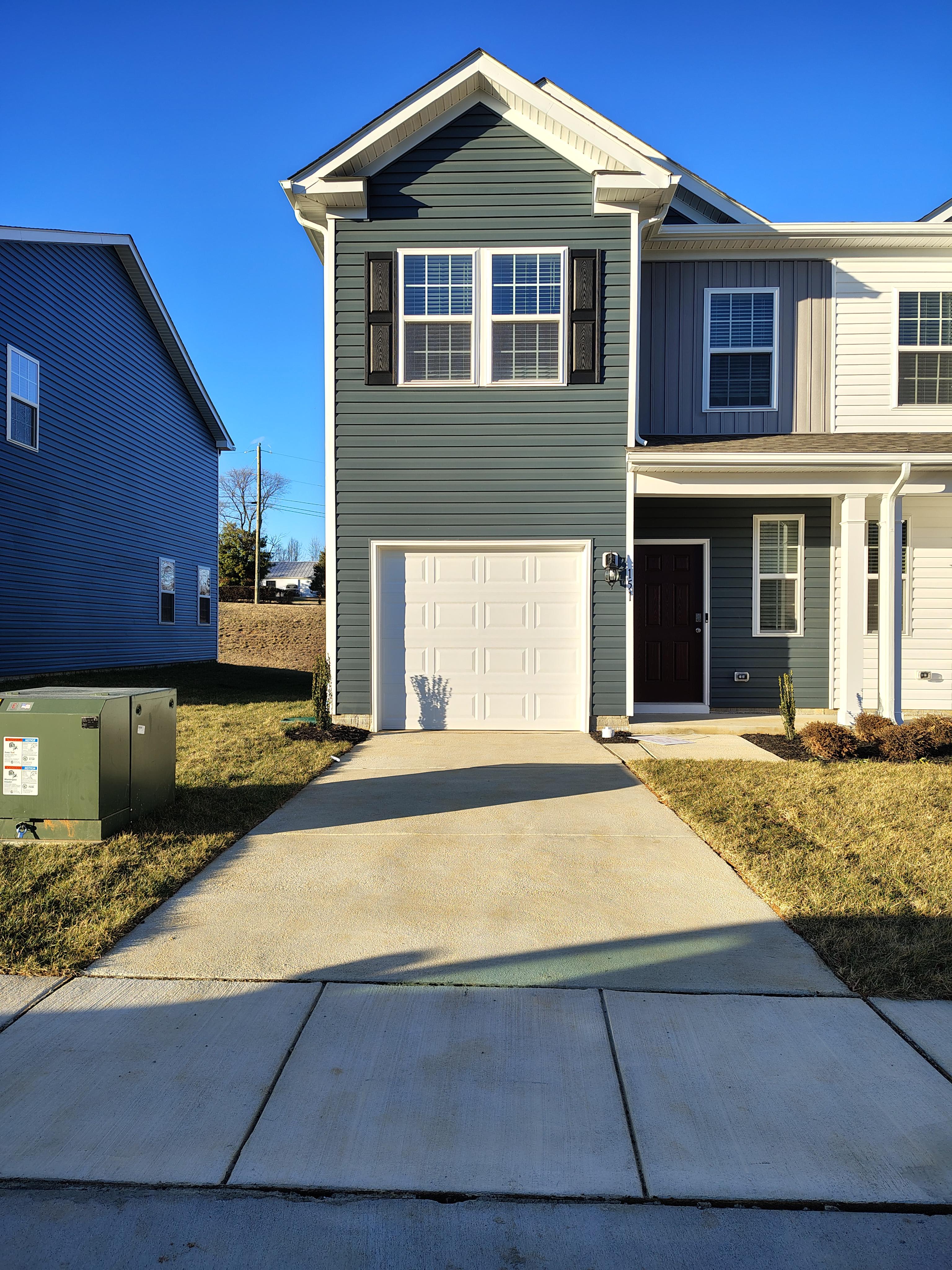 151 Rae Ct – photo 1