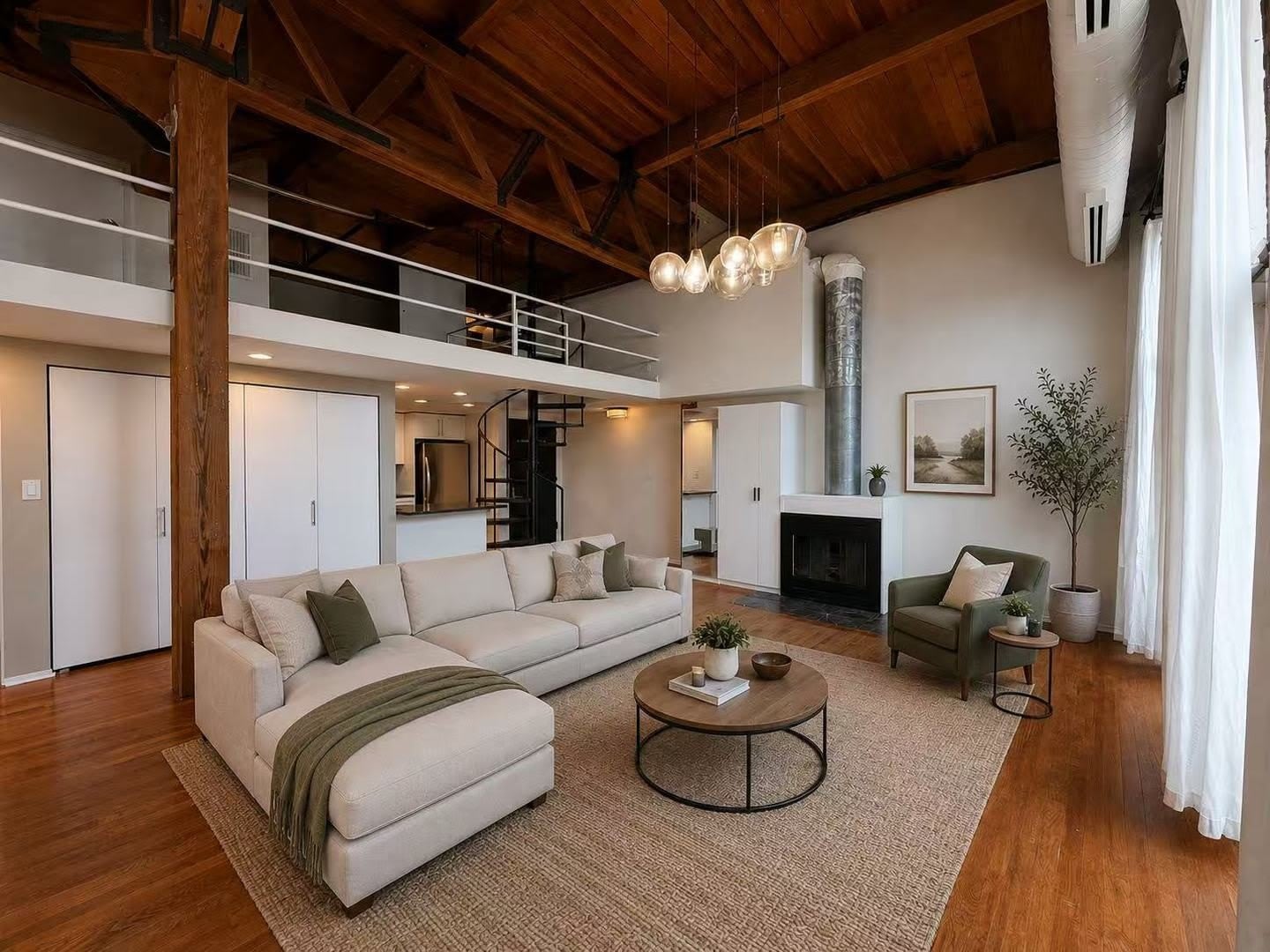 1250 W Fullerton Avenue – photo 3