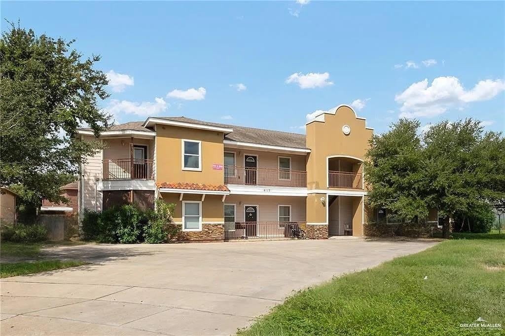4113 N 24th Lane – photo 1