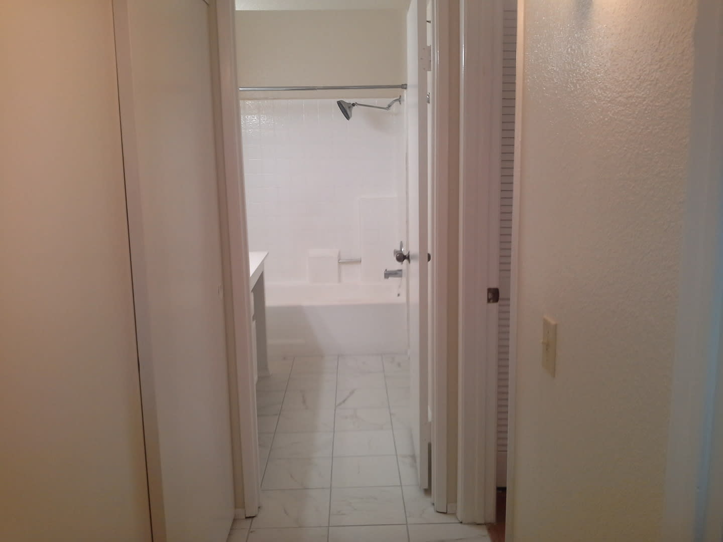 Spacious 2 Bedroom 2 Bathroom – photo 3