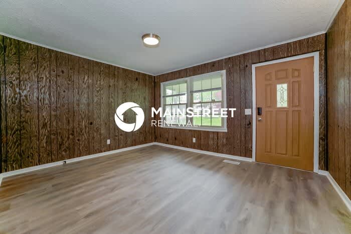 617 Front Street – photo 2