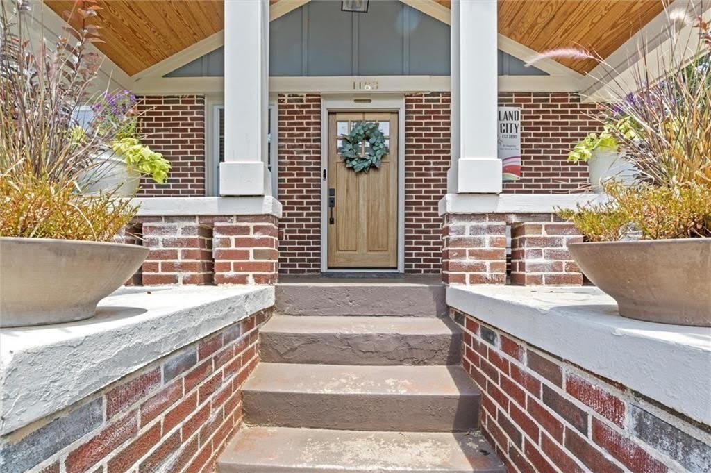 1183 Ewing Place SW – photo 3