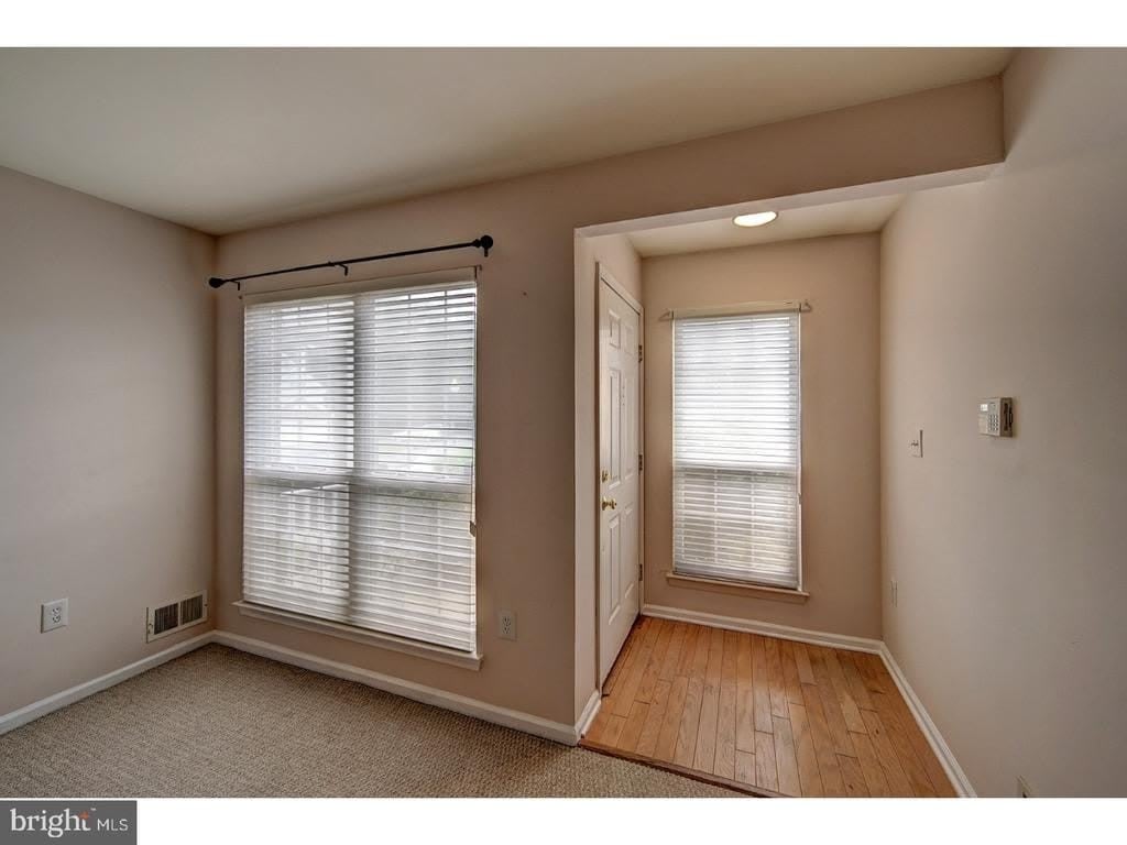 406 PEBBLE CREEK COURT – photo 3