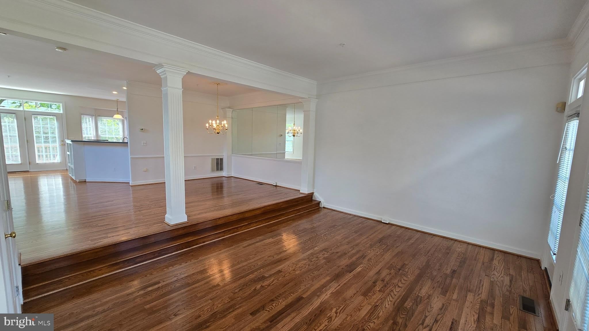 8021 KIDWELL TOWN Court – photo 2