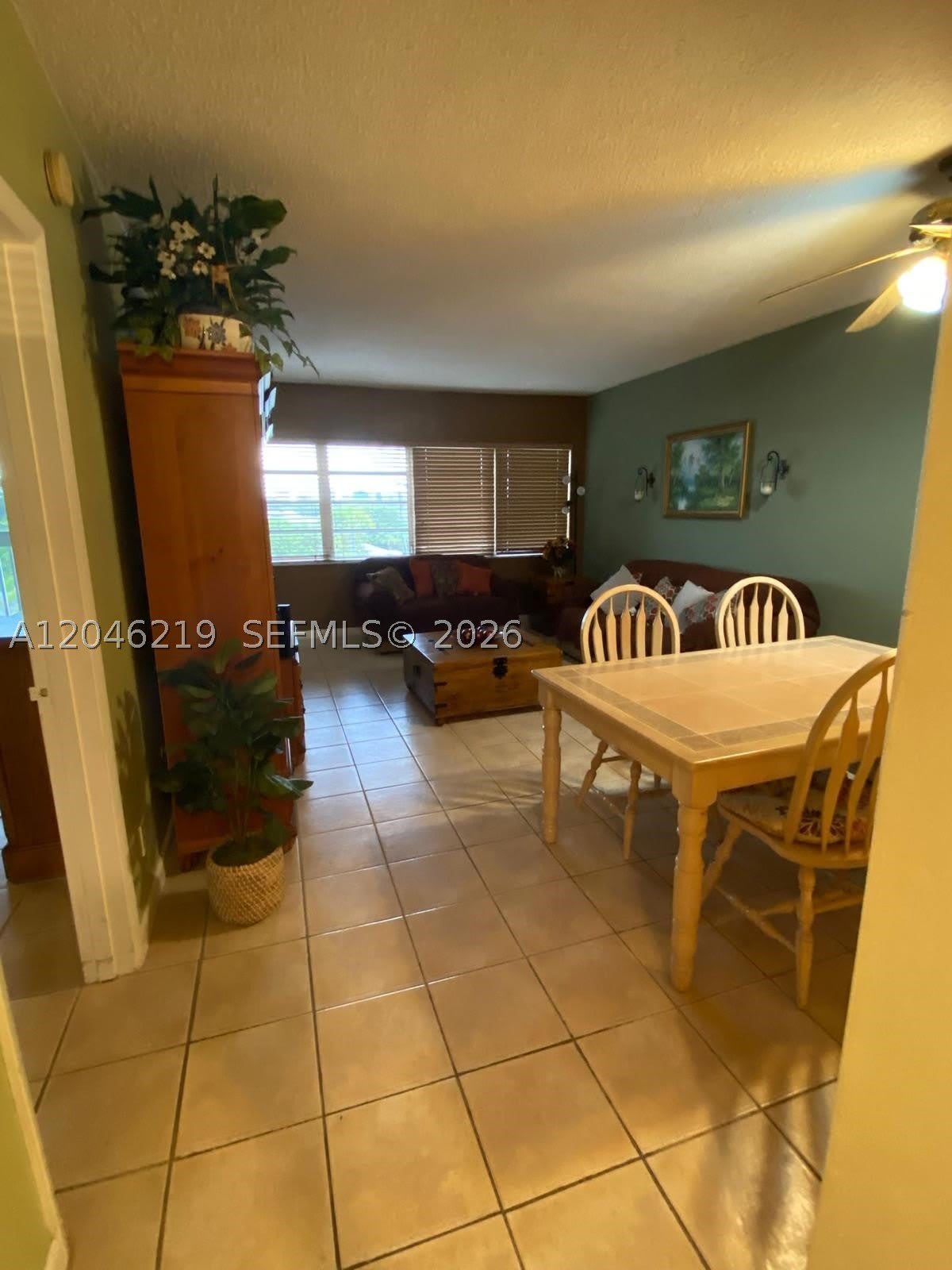 330 SE 2nd St – photo 1