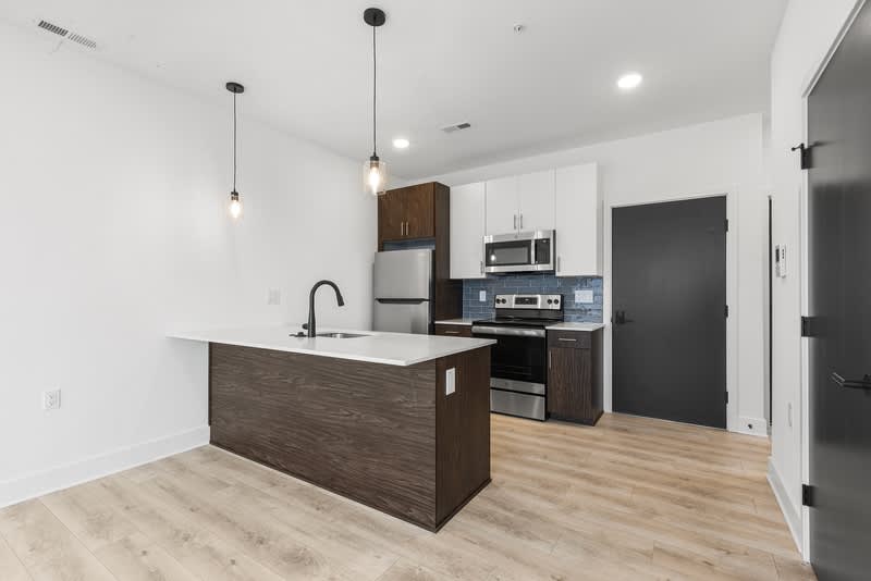 943 Washington Avenue – photo 3