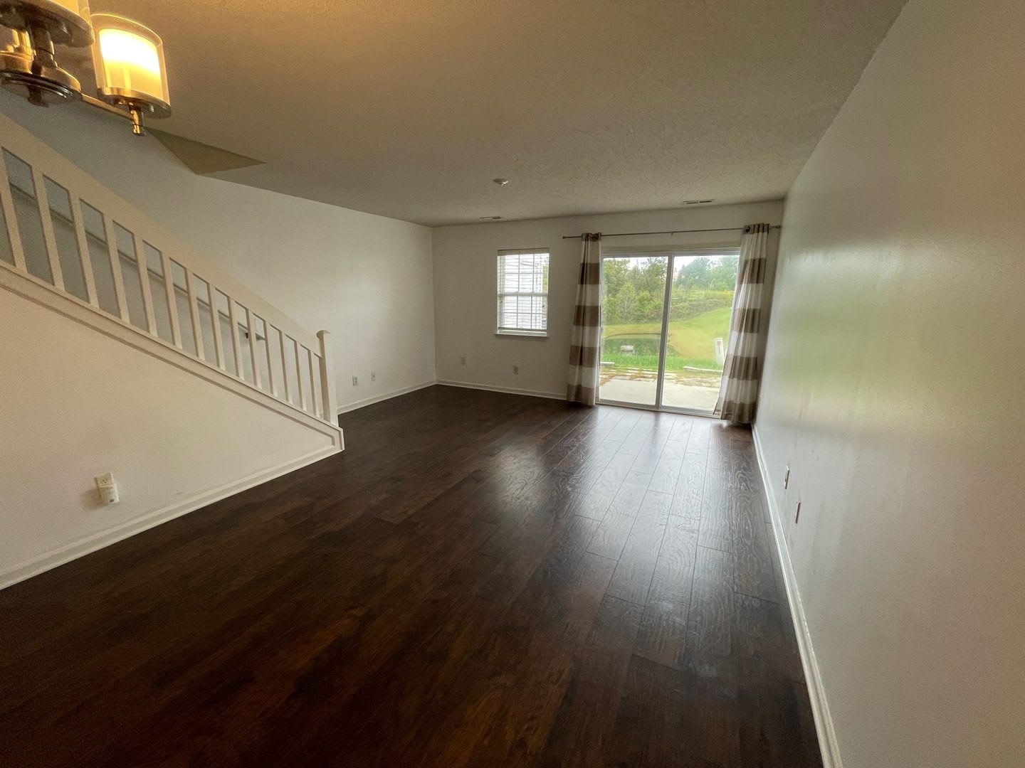 Townhouse / Whitsett – photo 3
