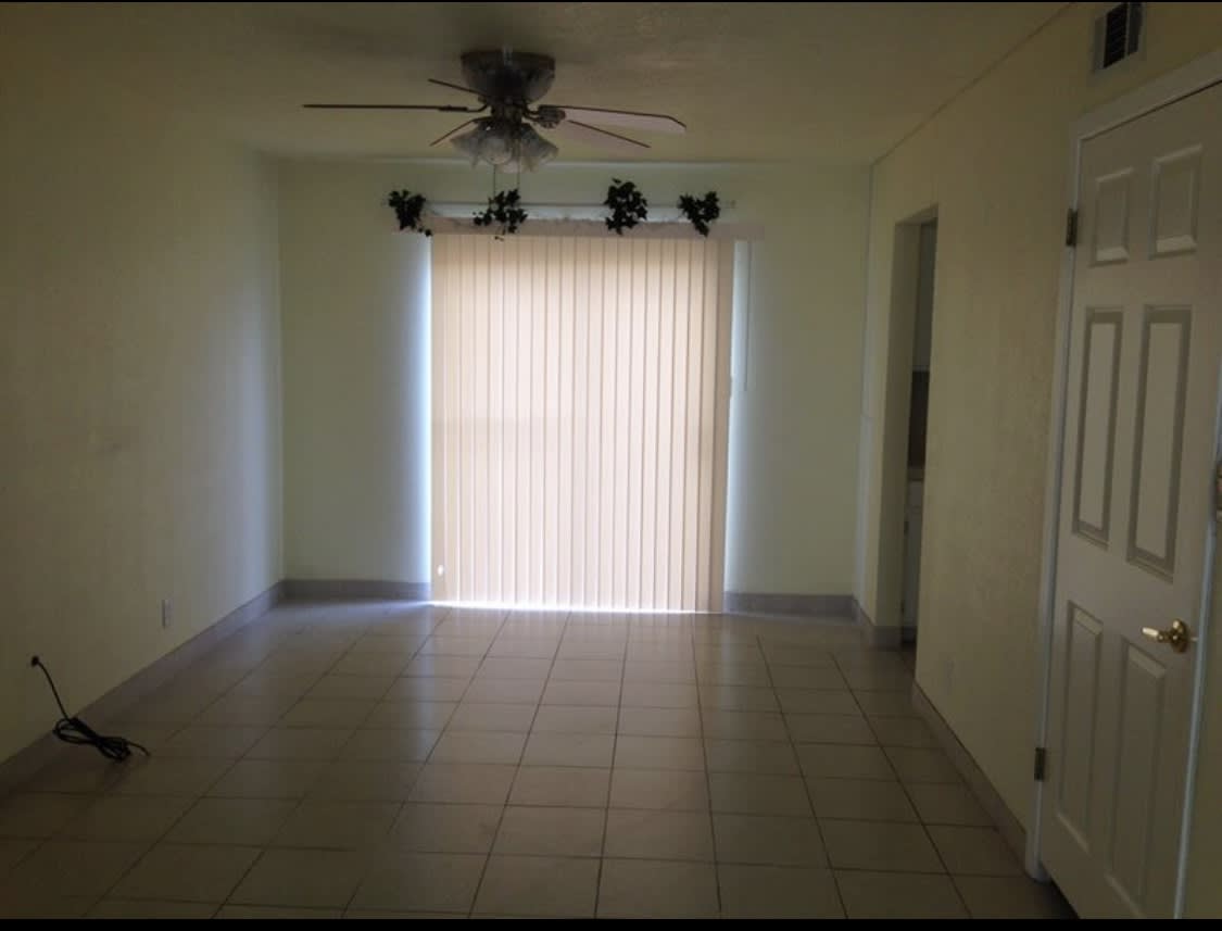 514 Galveston Road – photo 4