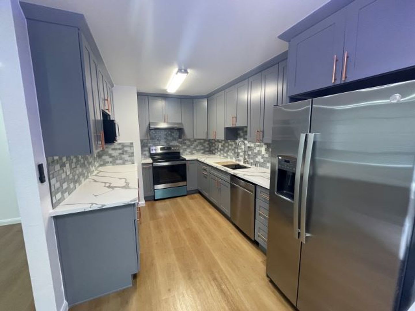 Completely Remodeled Condo In Union City Has All The Bells Whistles – photo 2