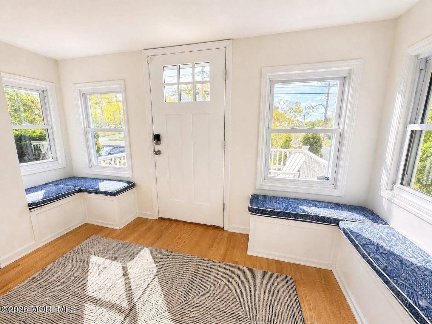 561 Monmouth Avenue – photo 3
