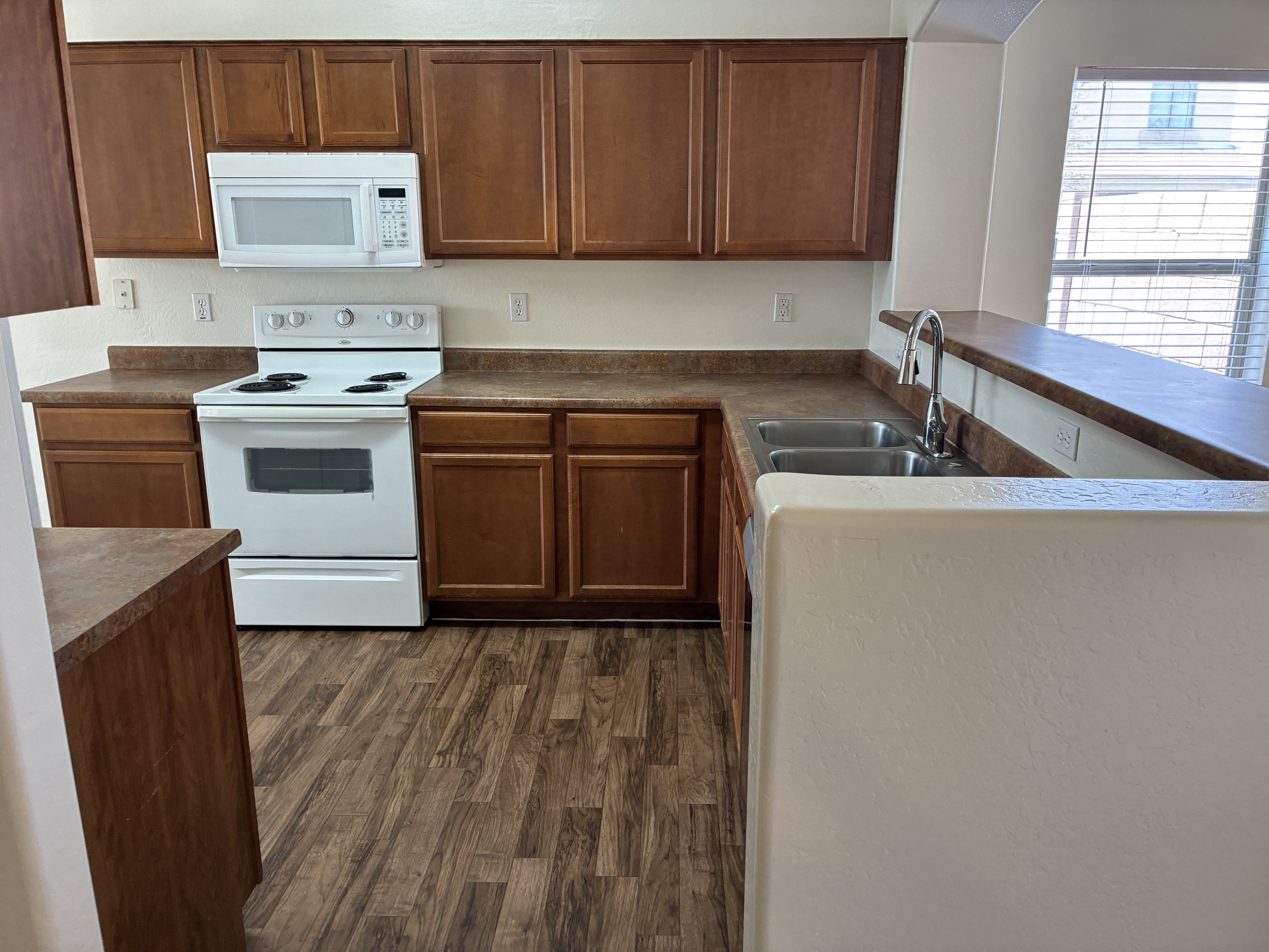 24032 W Pecan Rd – photo 5
