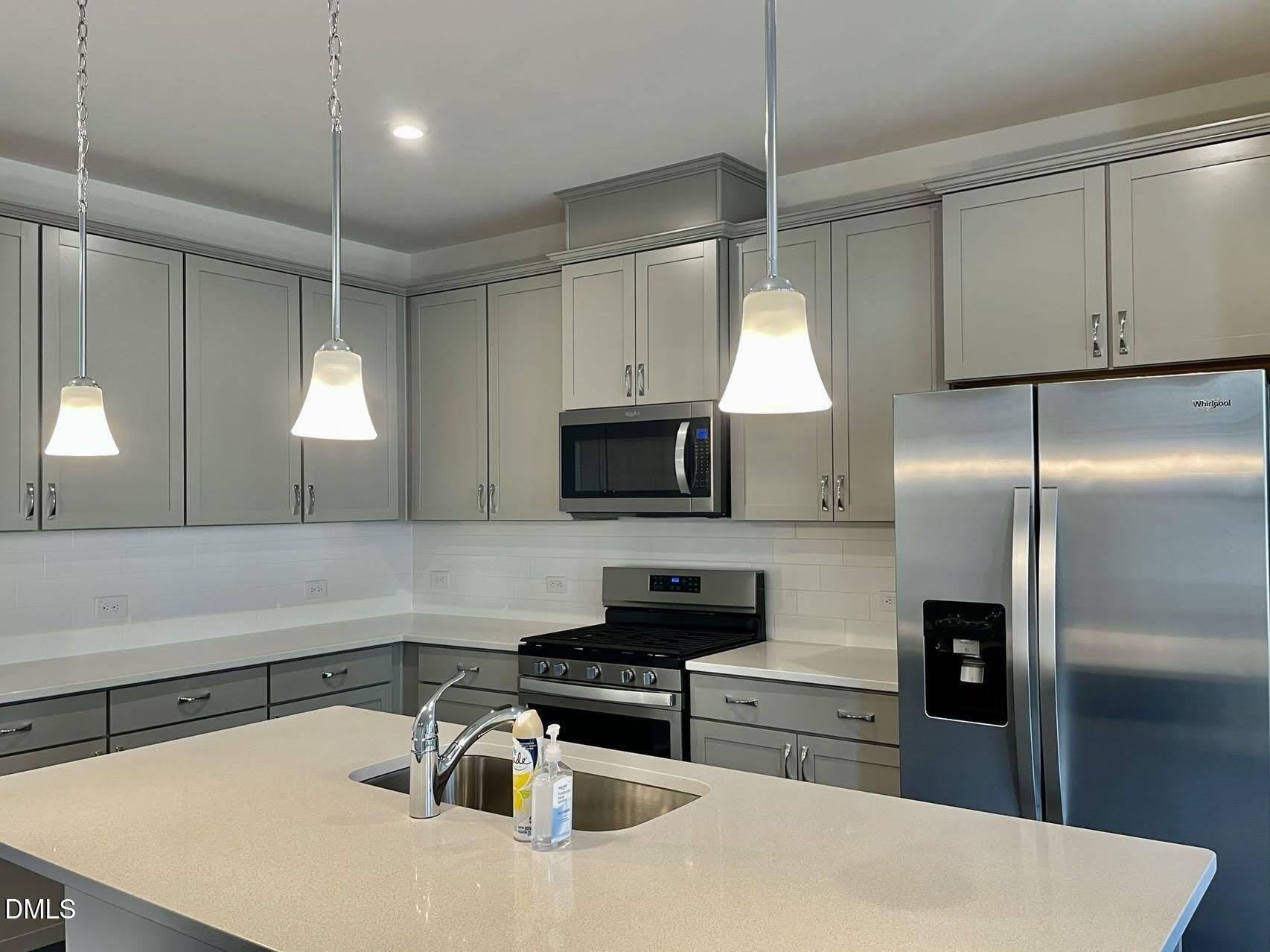 1616 Brussels Drive – photo 5