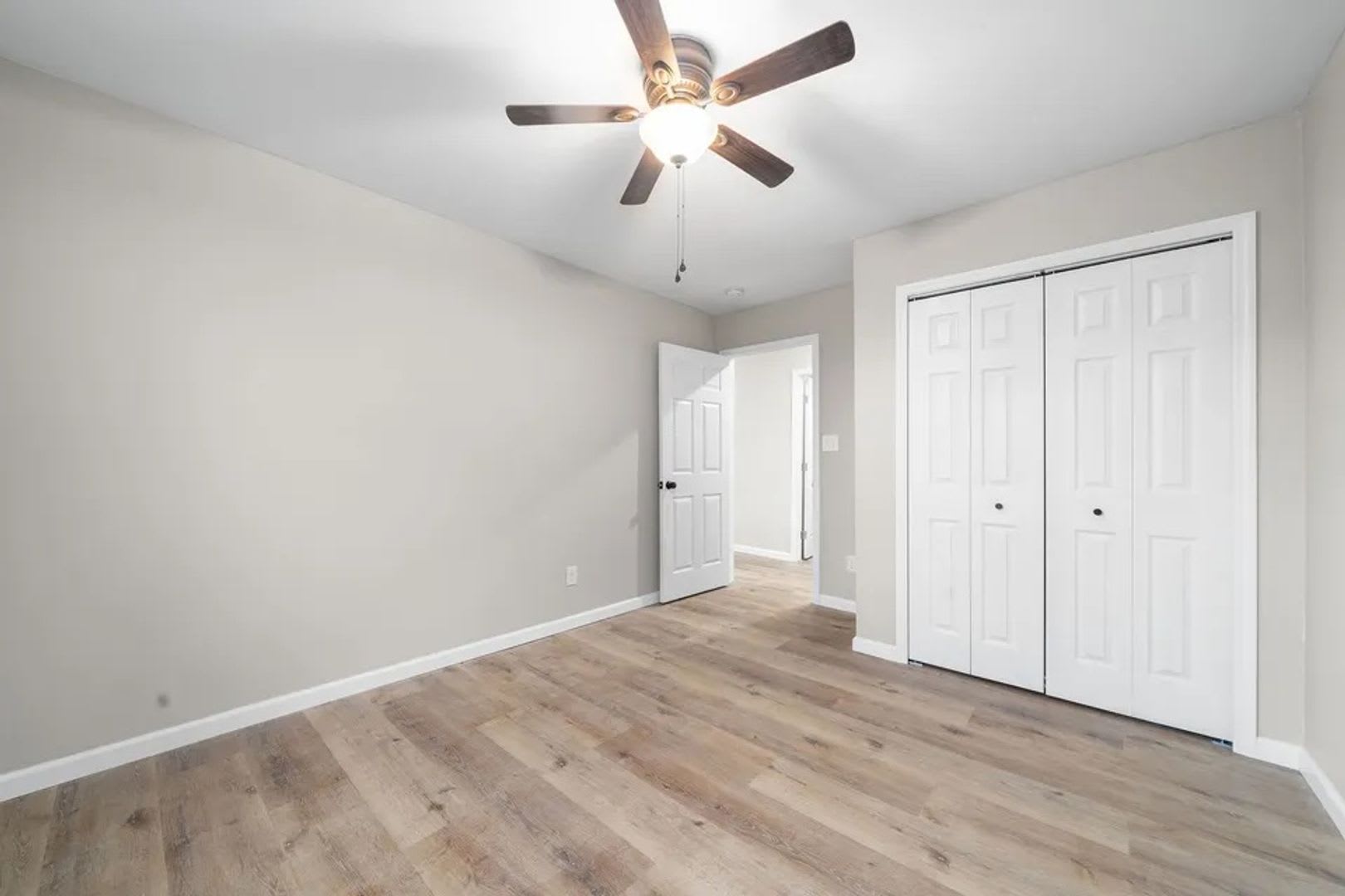 828 Gracey Avenue – photo 4