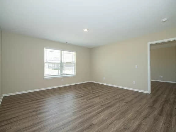 603 Horsetail Drive – photo 2