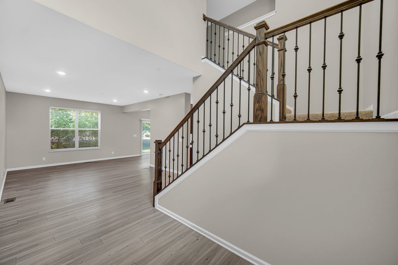 1115 Goldfinch Avenue – photo 4
