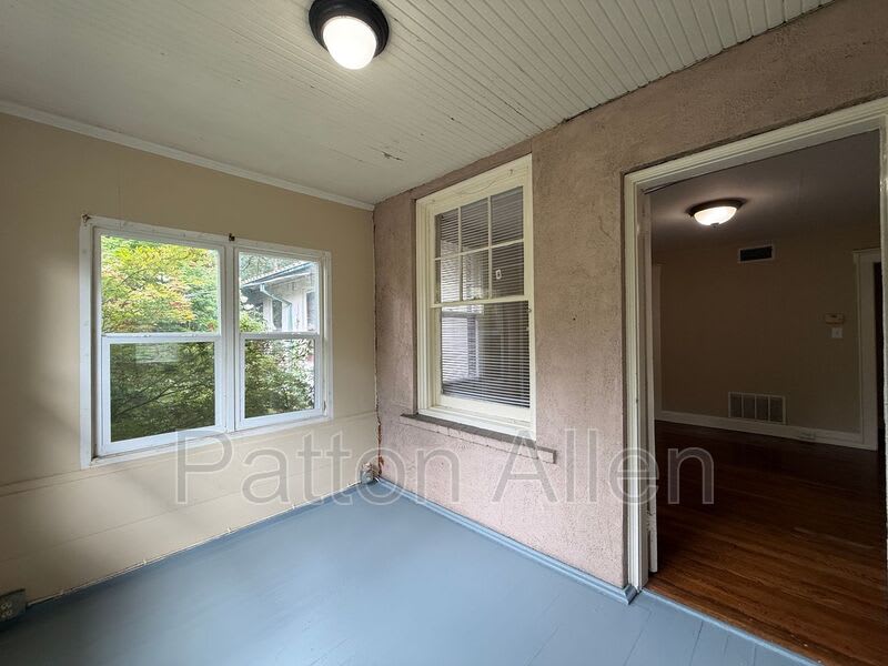 83 Edgemont – photo 4