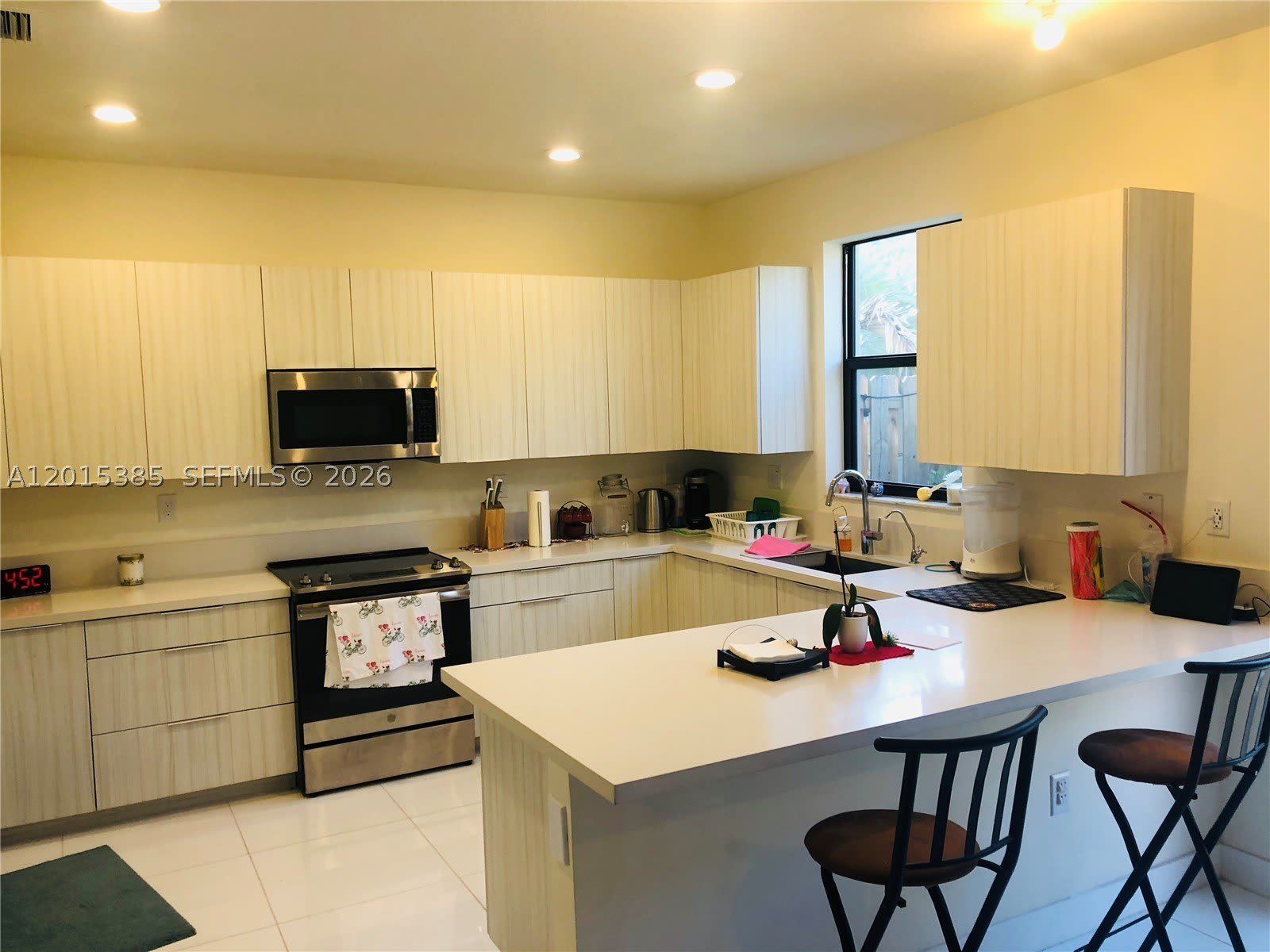 10597 NW 81 TERRACE – photo 5