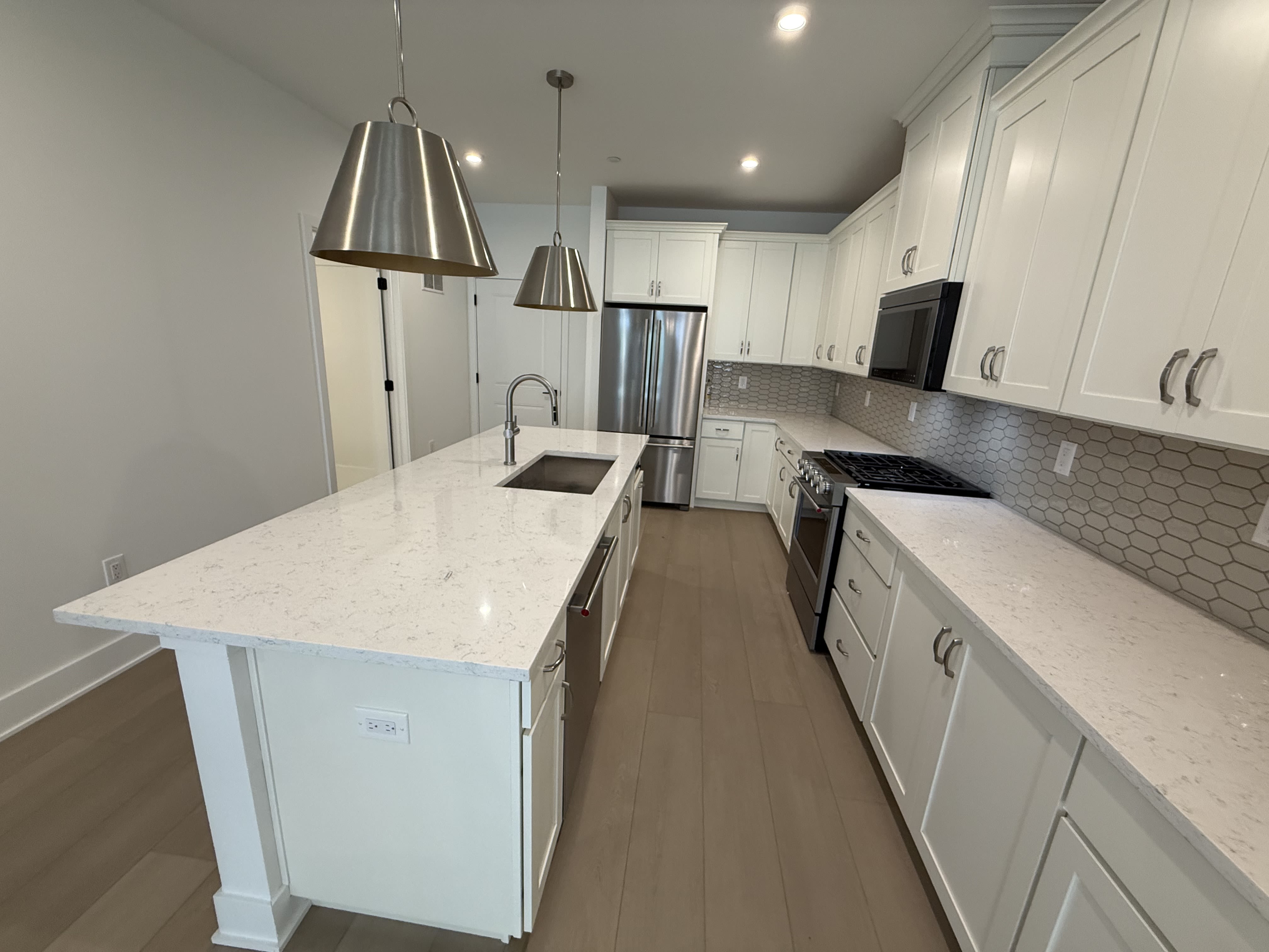 12107 Rossini Drive – photo 4