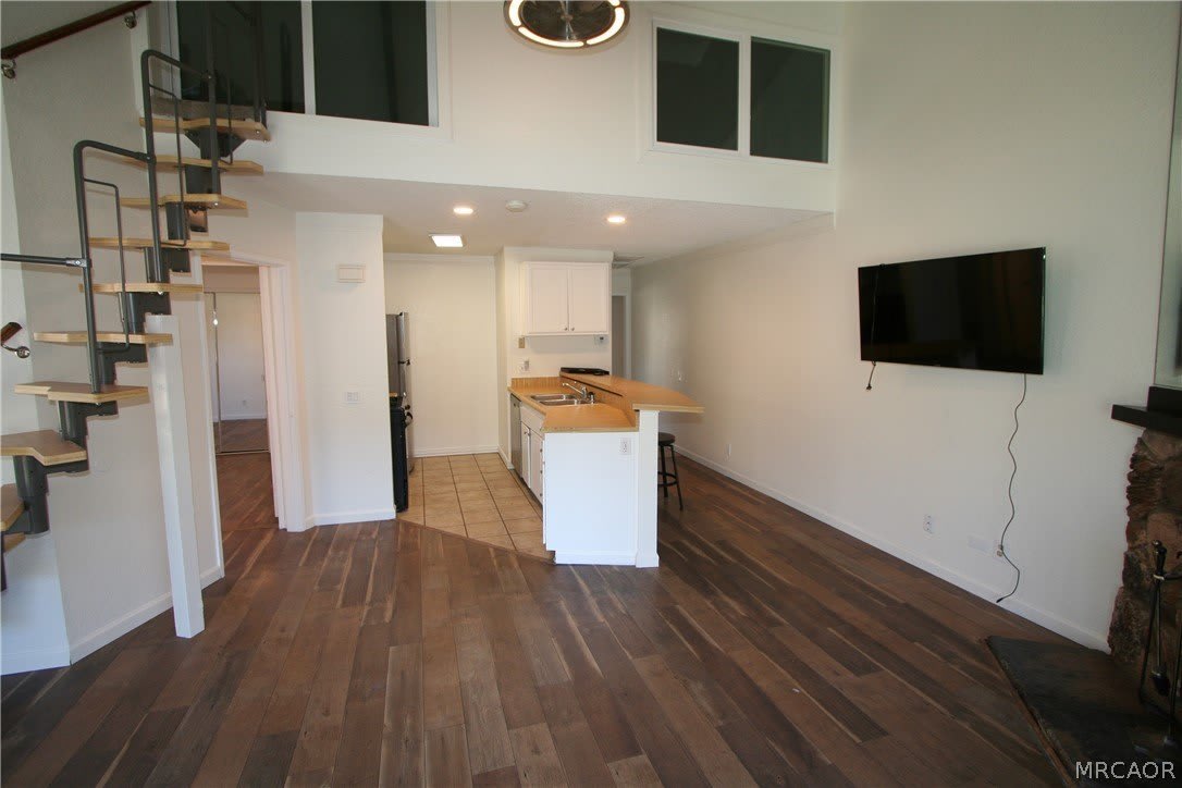 760 Blue Jay Road – photo 3