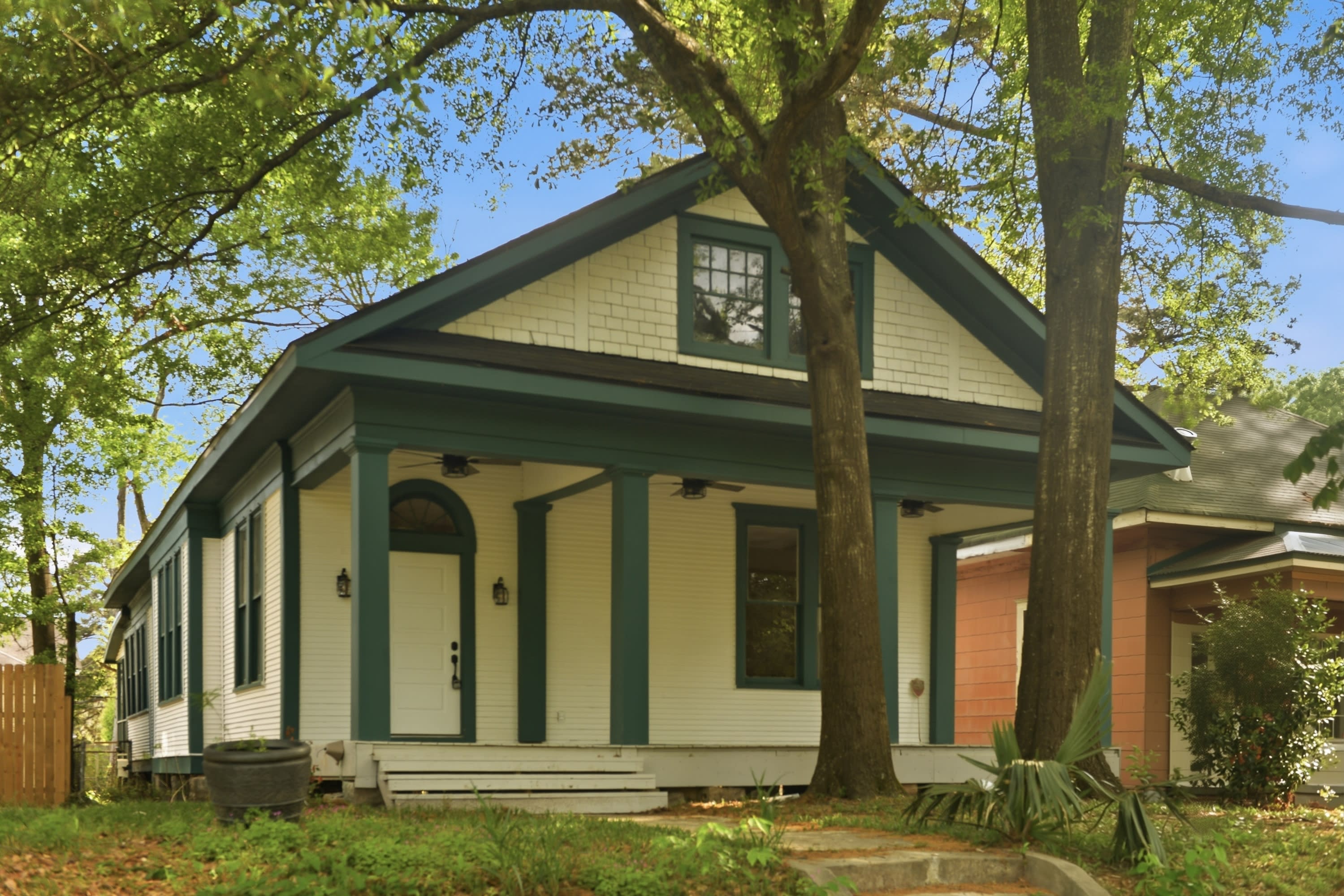 415 Boulevard Street – photo 1