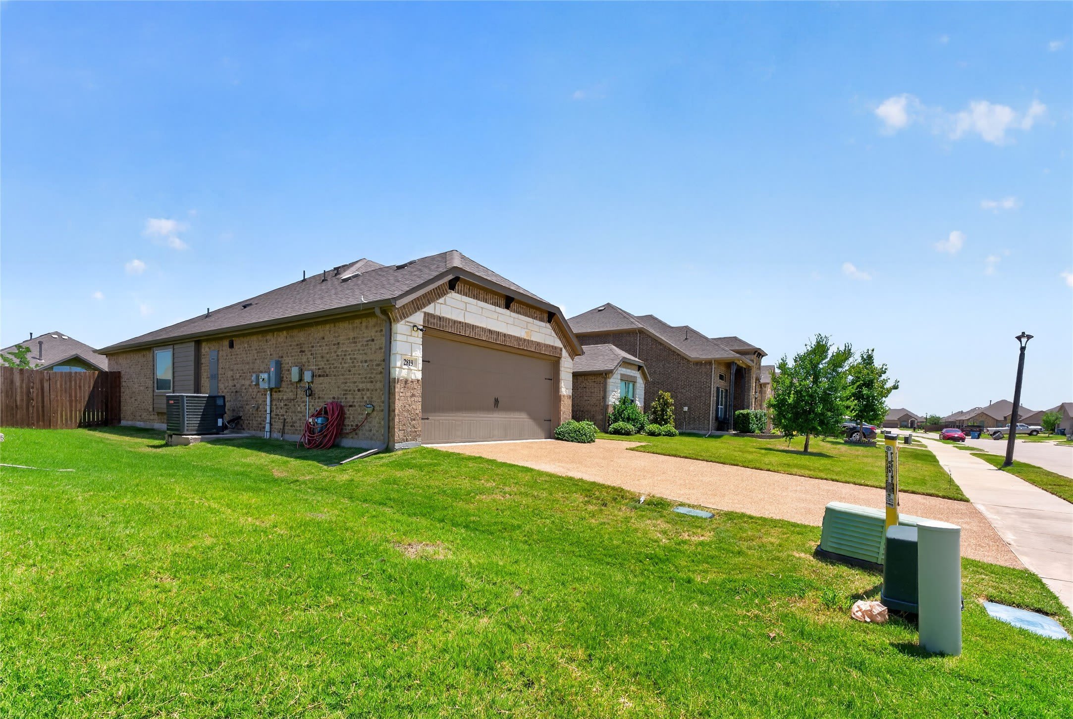 2819 Diamondback Drive – photo 3