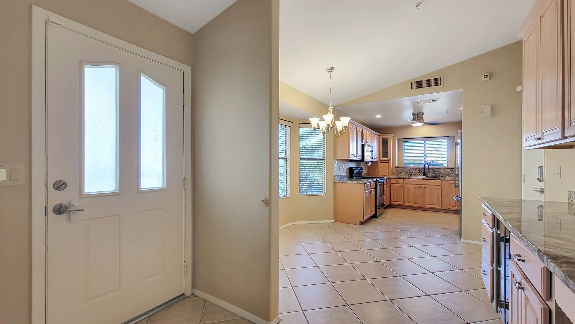 Very nice home on a Scottsdale culdesac! – photo 3