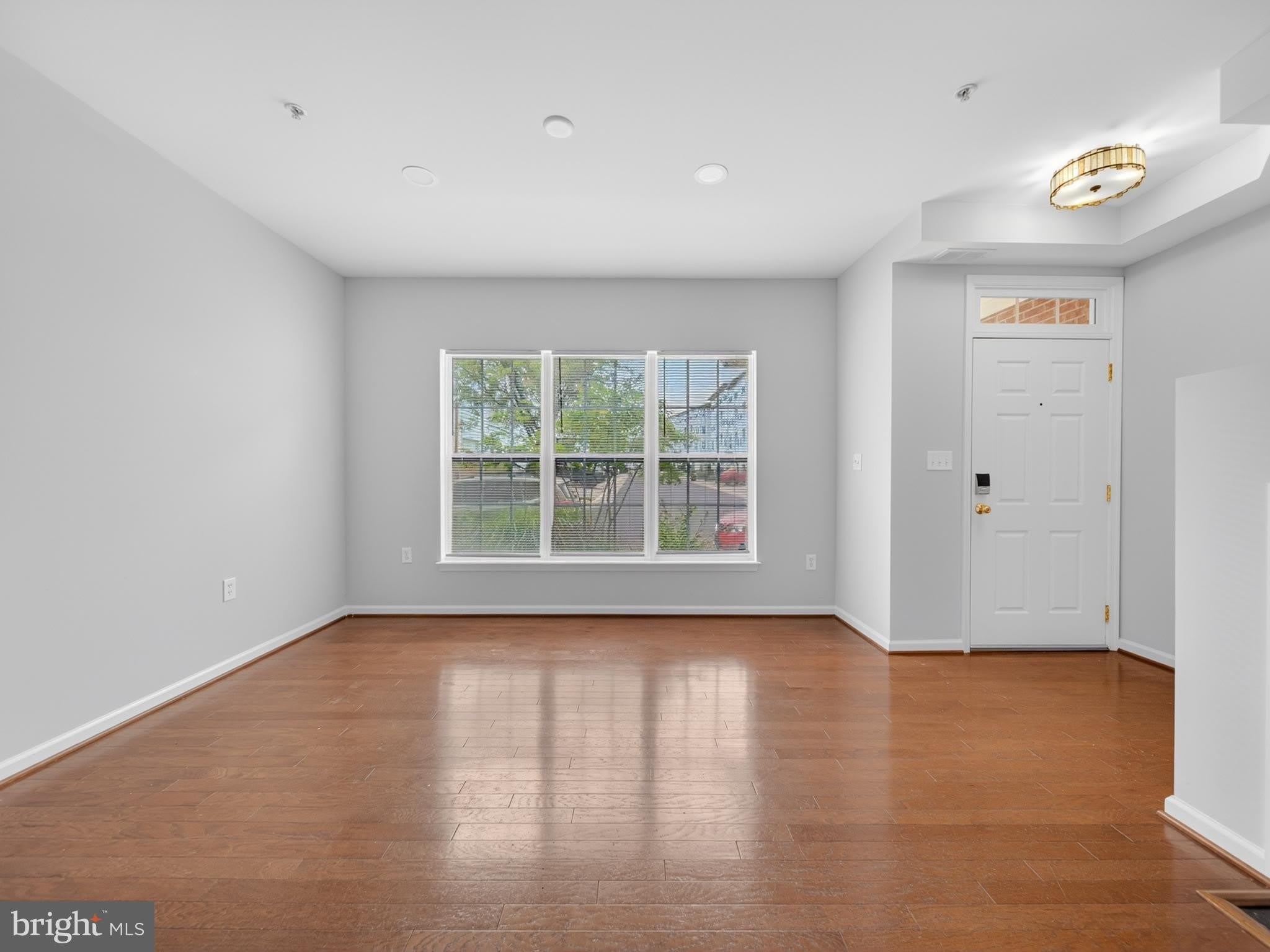 6055 A Wicker Lane – photo 5