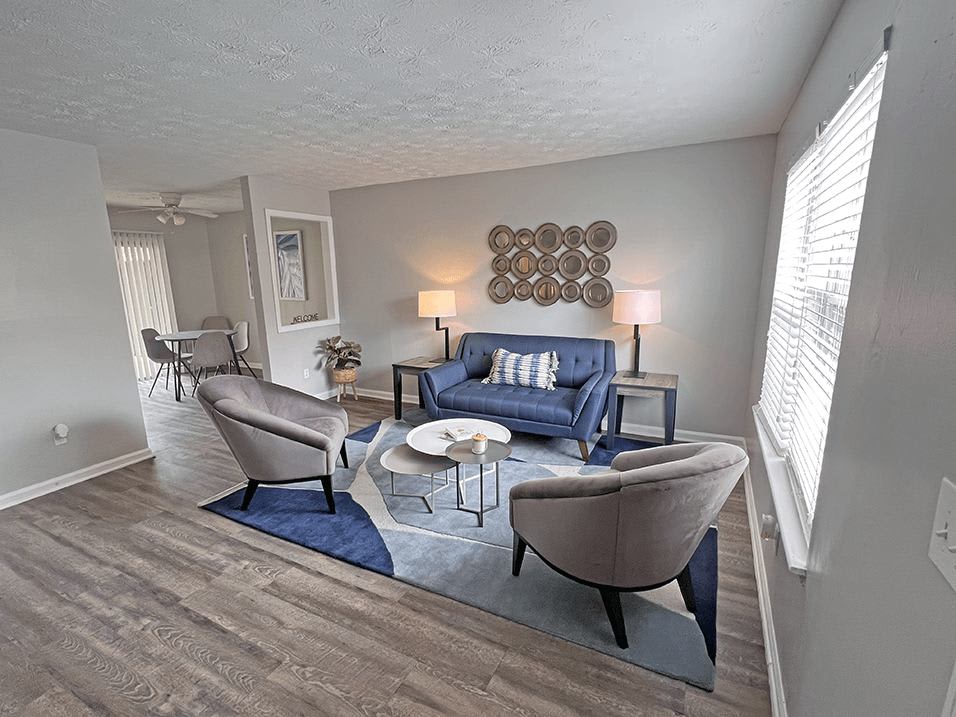 Pine Grove Apartments – photo 1