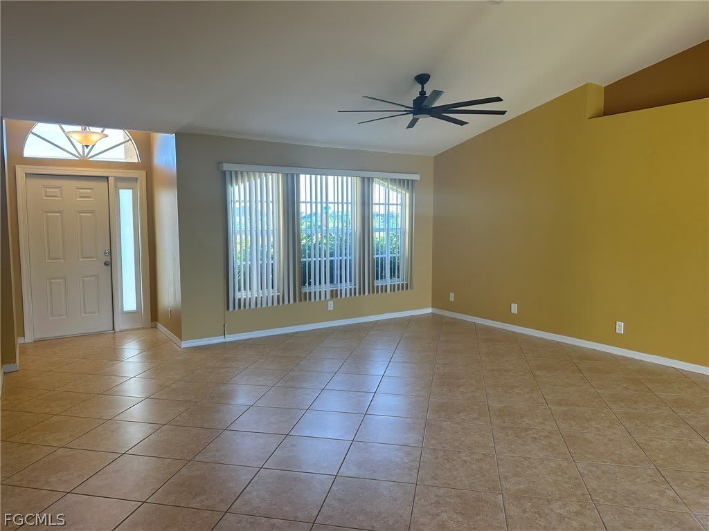 1915 SW 13th Street – photo 5