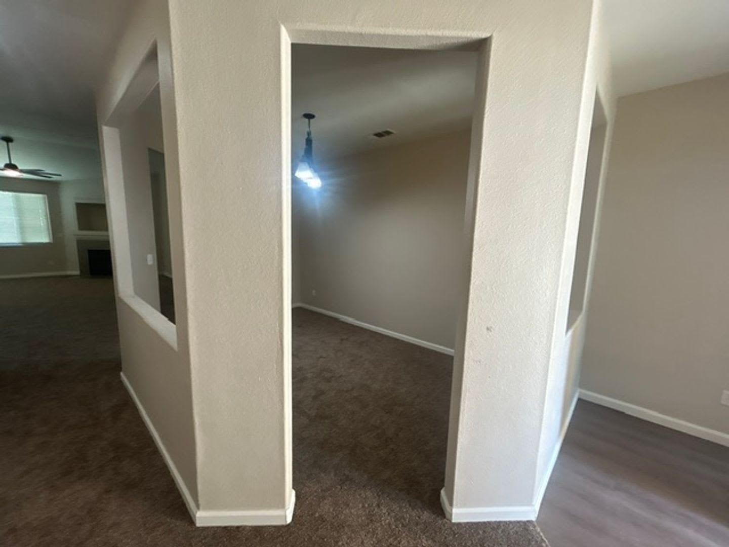 4 Bedroom 2.5 Bathroom in SW Visalia!! – photo 1