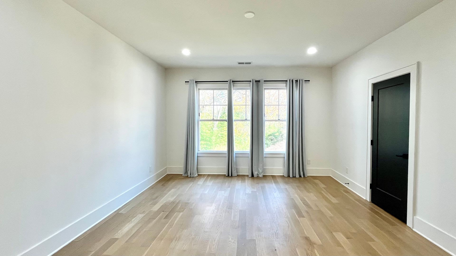 610 West Blvd – photo 5