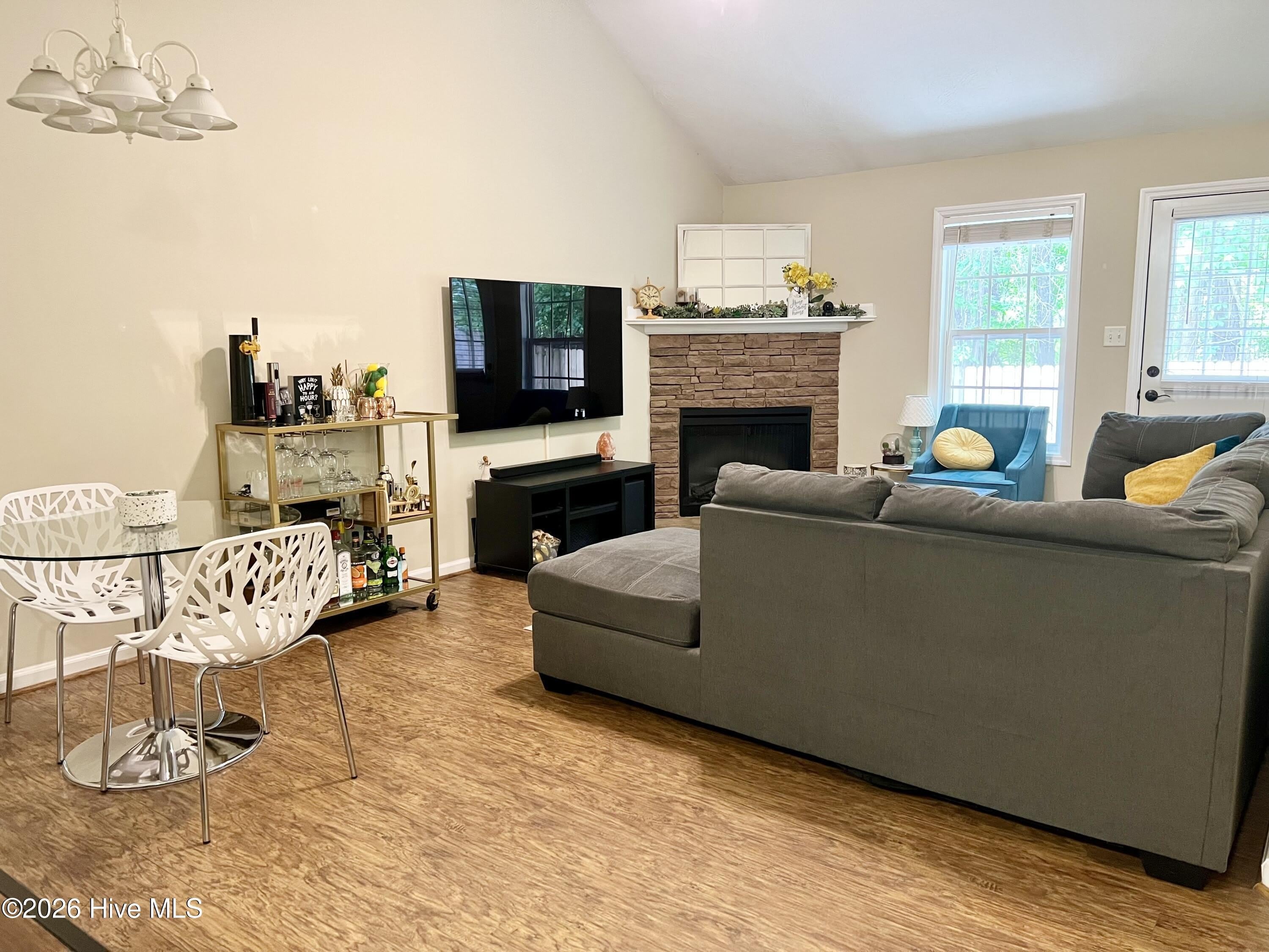 456 Northrop Place – photo 4