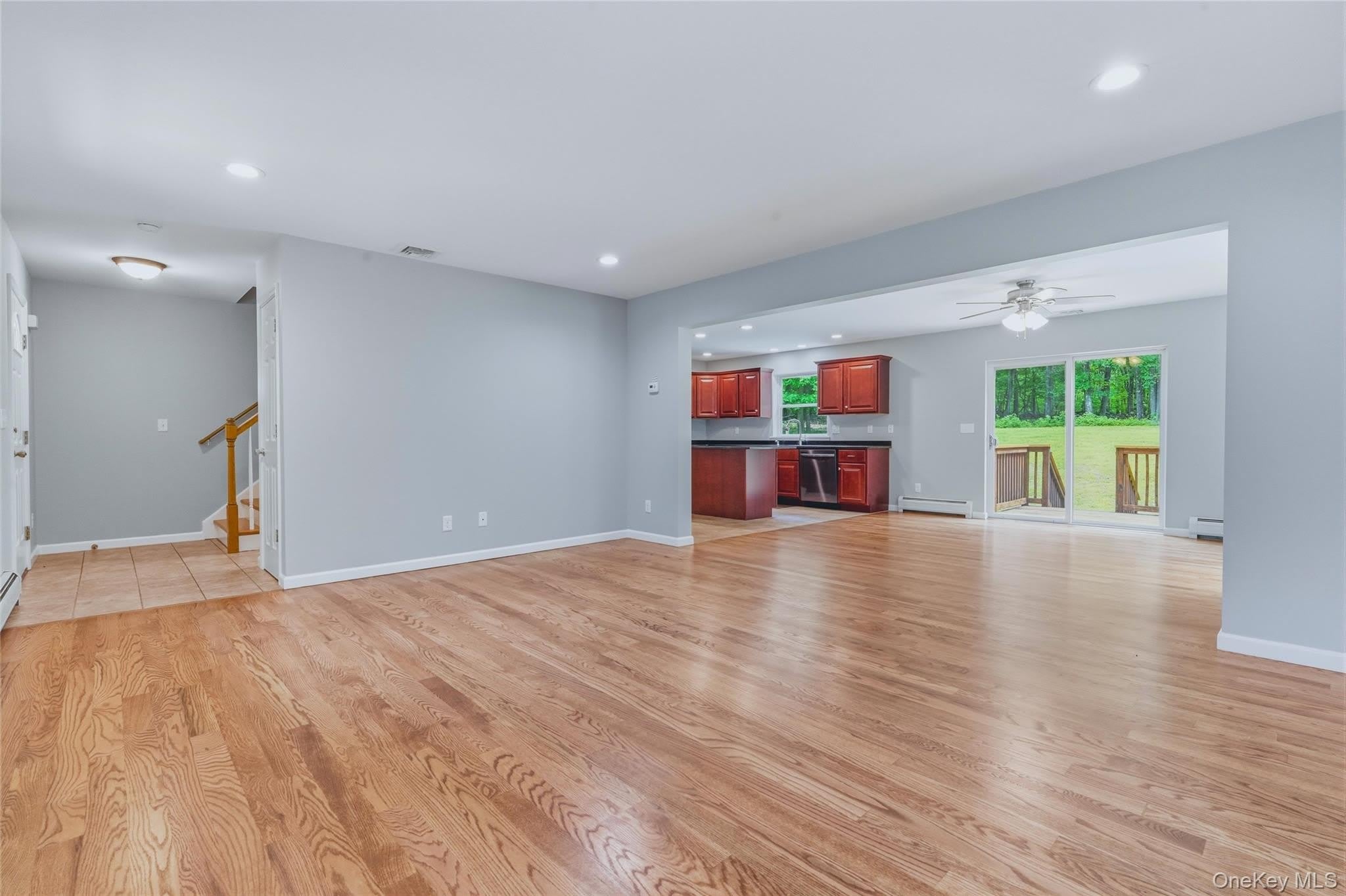735 Milton Turnpike – photo 5
