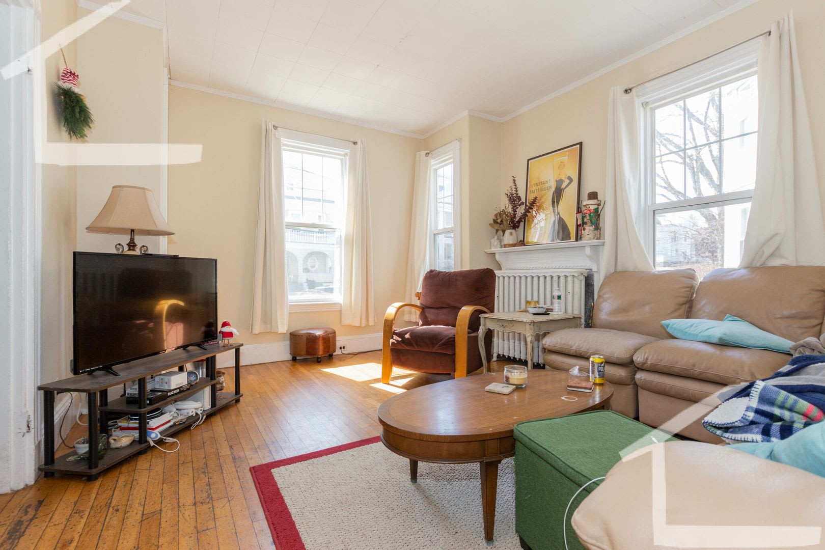 Charming 5 Bedroom House No Broker Fee – photo 4