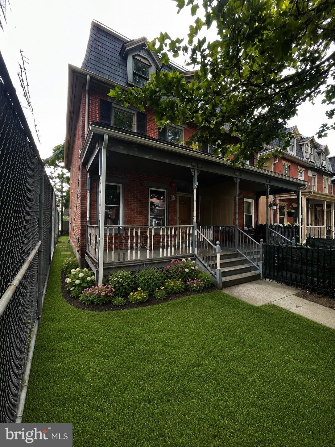 29 CARROLL Street – photo 2