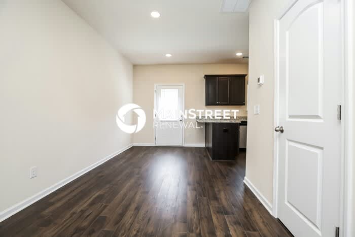 1070 Arlene Drive – photo 5