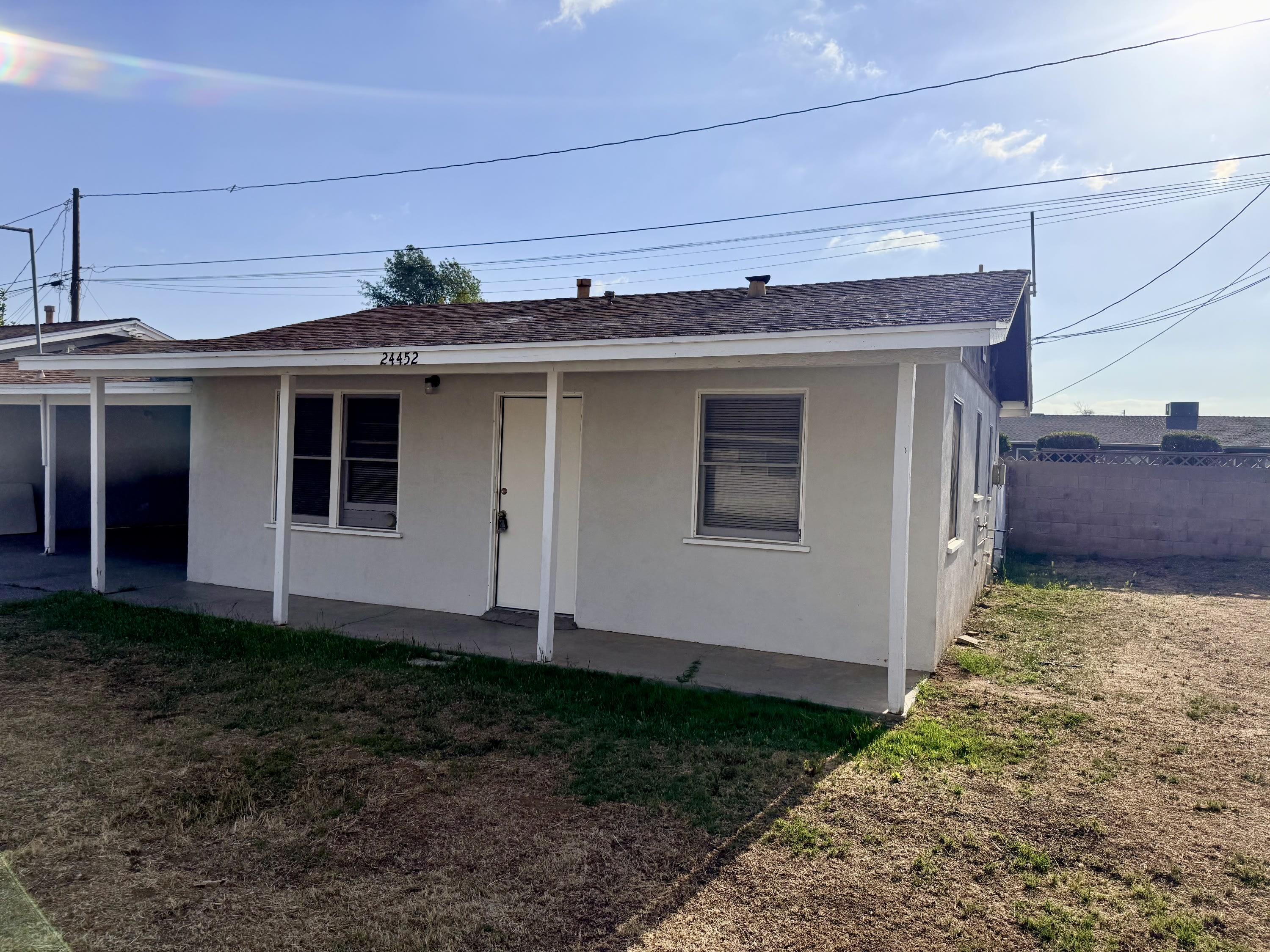 24452 Myers Avenue – photo 1