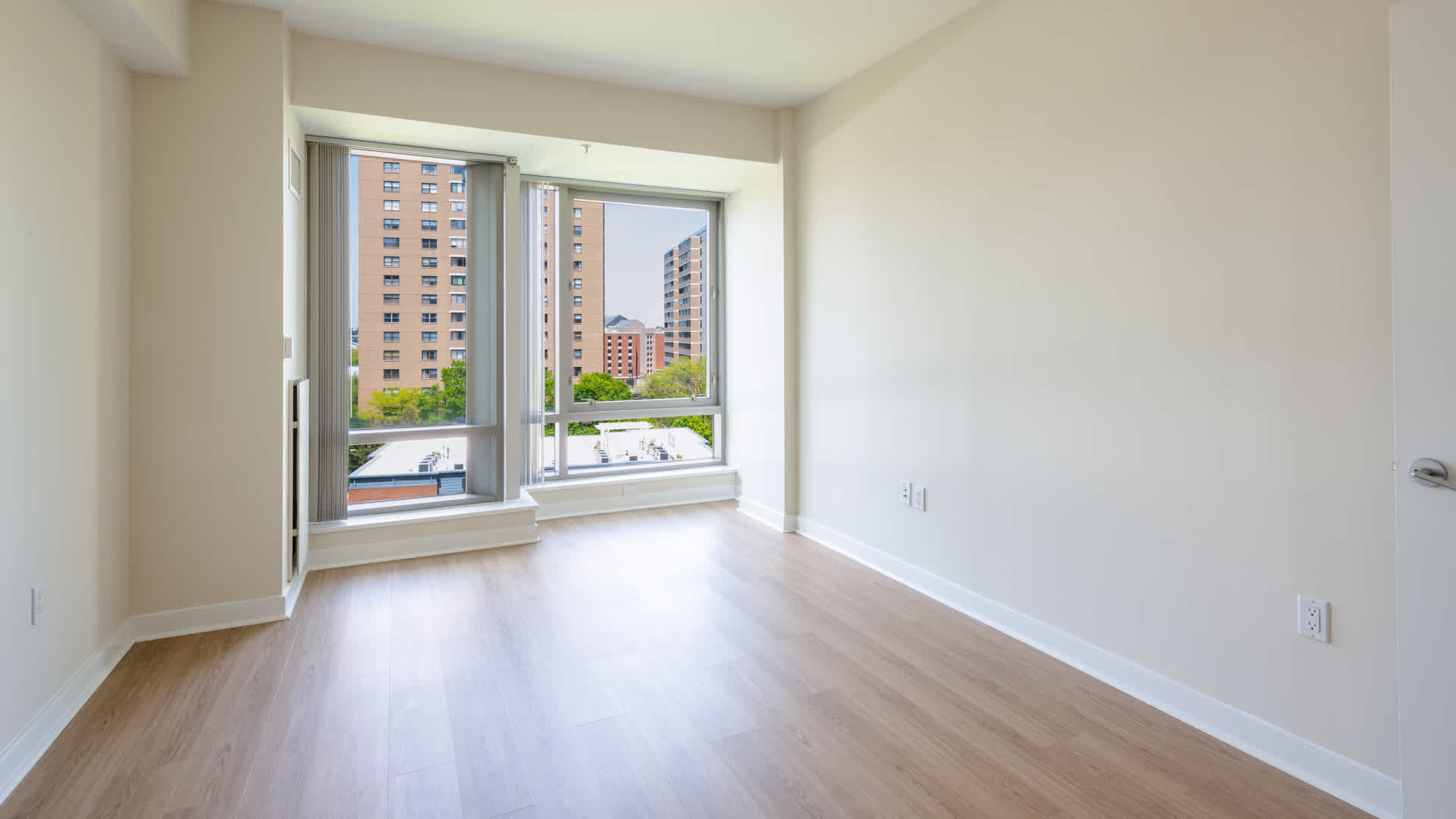 The West End Apartments-Asteria, Villas and Vesta – photo 4