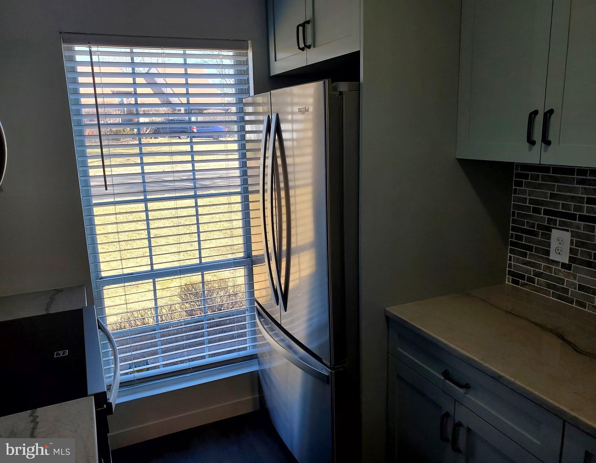 3 BANBURY Court – photo 4