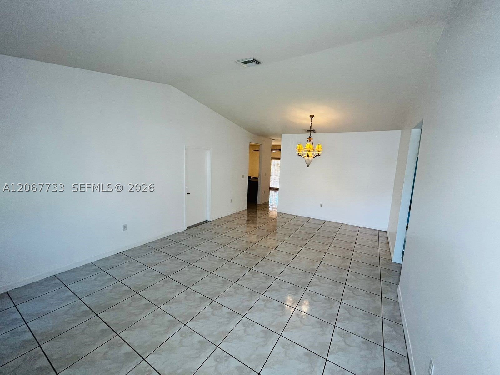 16244 SW 95th St – photo 5
